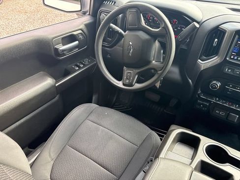 Used 2021 Chevrolet Silverado 1500 Custom Trail Boss AWD/4WD image 19