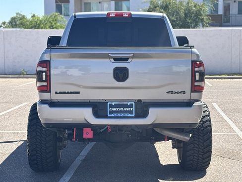 Used 2022 RAM 2500 Laramie w/ Night Edition AWD/4WD image 6