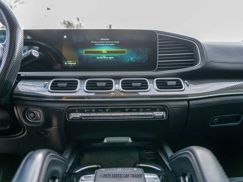 Used 2021 Mercedes-Benz GLS 63 AMG 4MATIC image 30