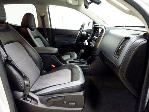 Used 2016 Chevrolet Colorado Z71 image 41