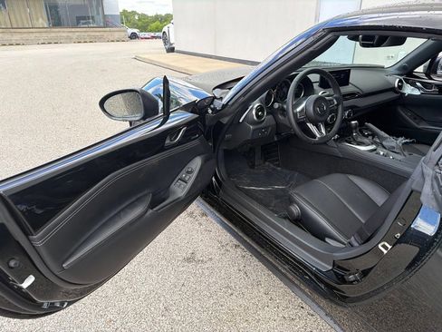 New 2026 MAZDA MX-5 Miata RF Grand Touring w/ Weather Package RWD image 12