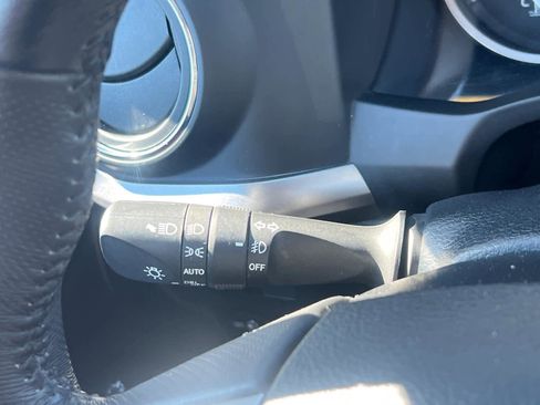 Used 2023 Toyota Tacoma SR5 image 19