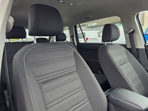 Used 2024 Volkswagen Tiguan S image 11