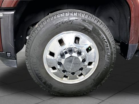 Used 2024 GMC Sierra 3500 Denali Ultimate image 11