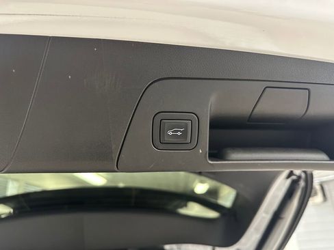 Certified 2023 Buick Envision Preferred w/ Sport Touring Package image 24