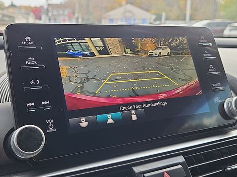 Used 2018 Honda Accord Sport image 7