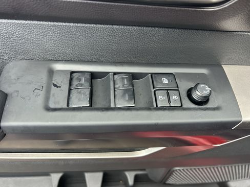 Used 2025 Toyota Tundra SR5 w/ SR5 Convenience Package RWD image 21