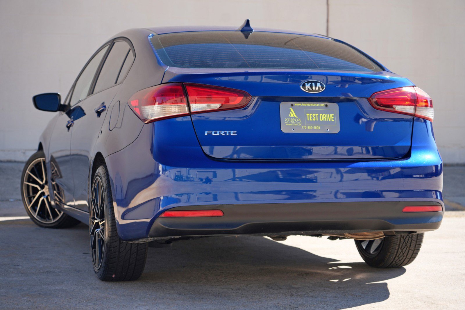 Used 2017 Kia Forte LX FWD image 5