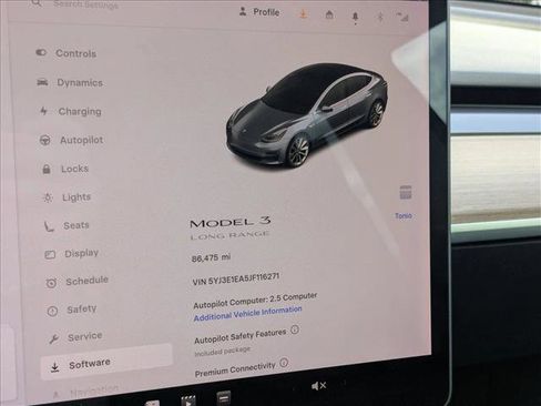 Used 2018 Tesla Model 3 Long Range image 11