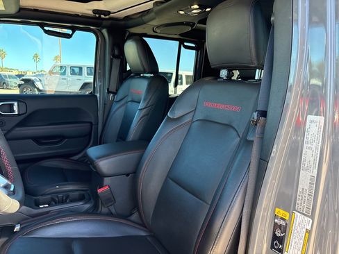 Used 2023 Jeep Gladiator Rubicon w/ LED Lighting Group image 14