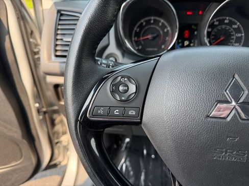 Used 2021 Mitsubishi Outlander Sport SE FWD image 15