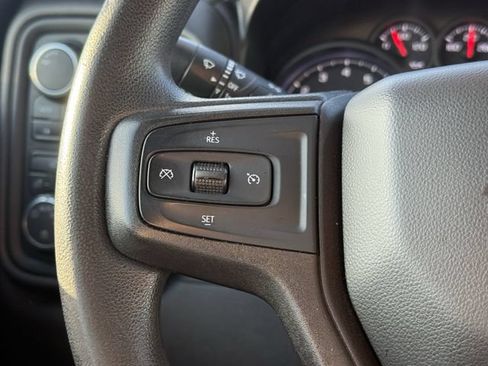 Used 2020 Chevrolet Silverado 1500 Custom w/ Custom Max Trailering Package AWD/4WD image 22