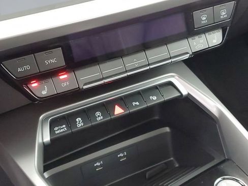 Used 2023 Audi A3 2.0T Premium image 19