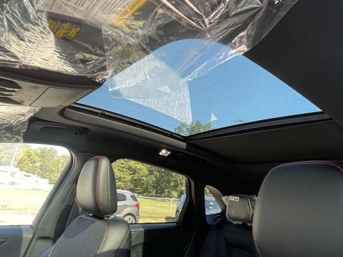 New 2026 Ford Escape ST-Line w/ Tech Pack #1 image 11