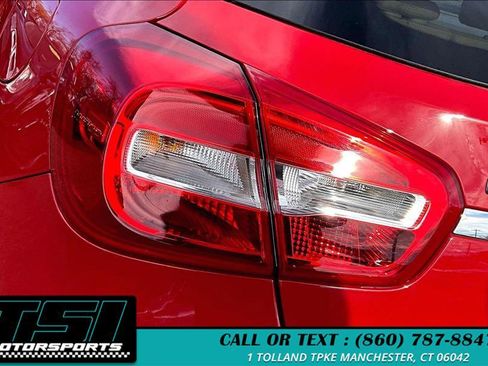 Used 2016 Mercedes-Benz GLA 250 4MATIC image 30