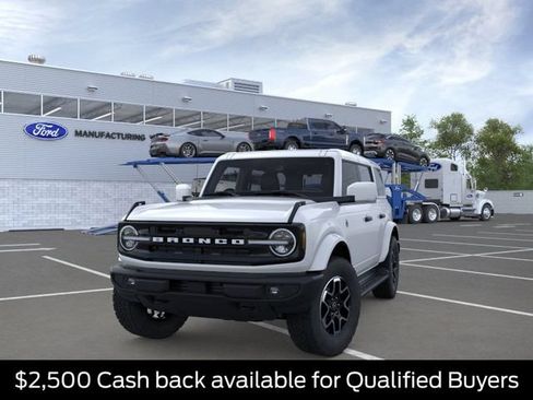 New 2026 Ford Bronco Outer Banks AWD/4WD image 2