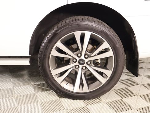 Used 2021 Ford Expedition Platinum image 21