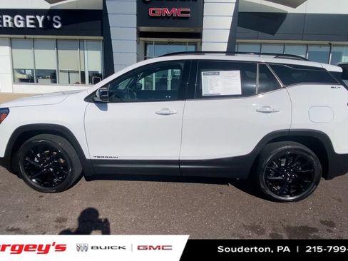 Used 2023 GMC Terrain SLT w/ Elevation Edition AWD/4WD image 6