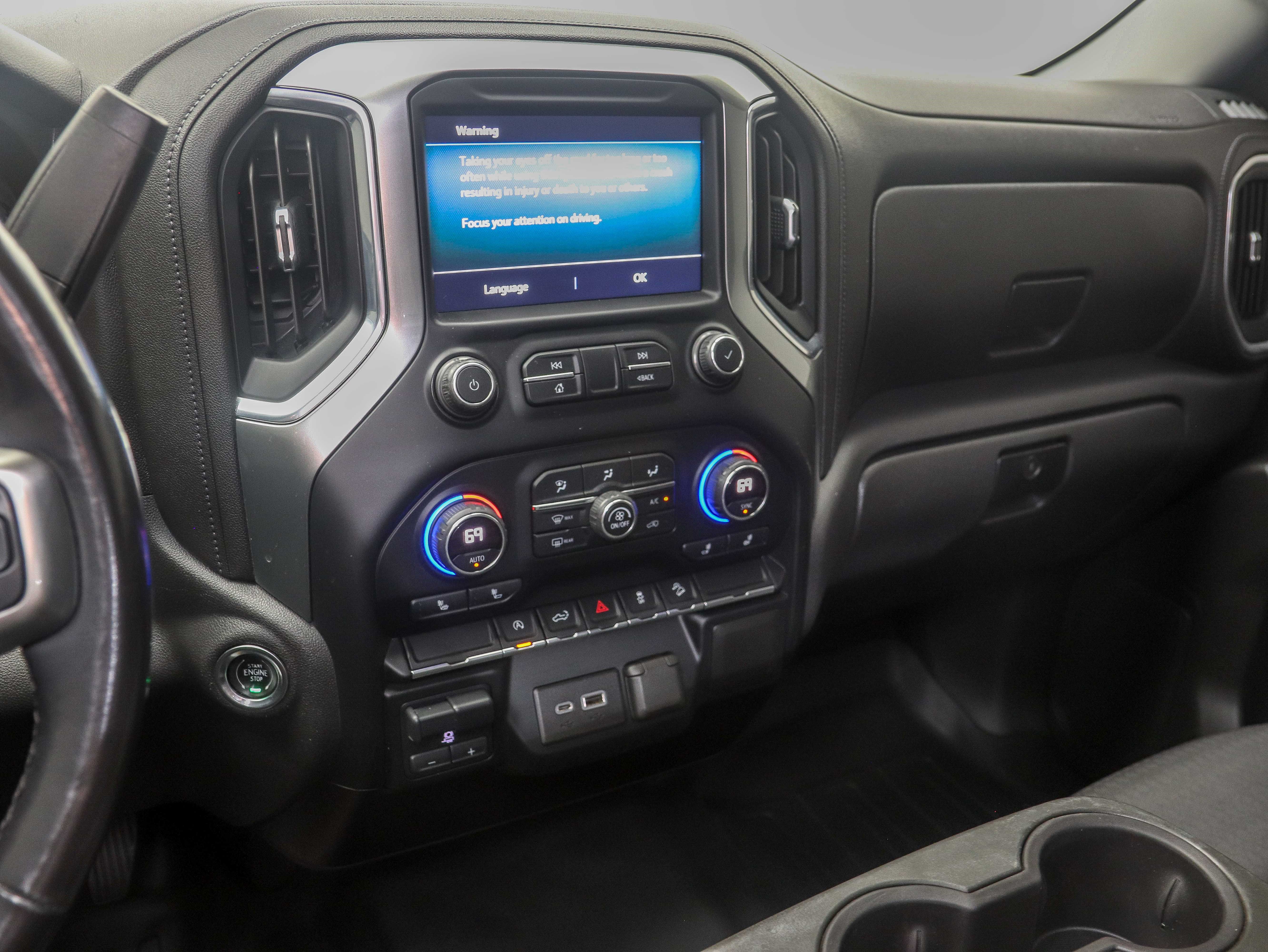 Used 2021 Chevrolet Silverado 1500 RST AWD/4WD image 22