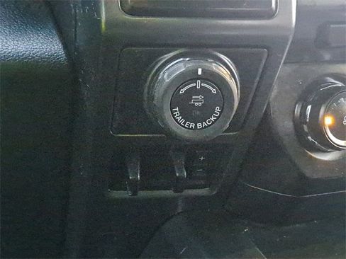 Used 2017 Ford F150 XLT w/ Equipment Group 302A Luxury image 17