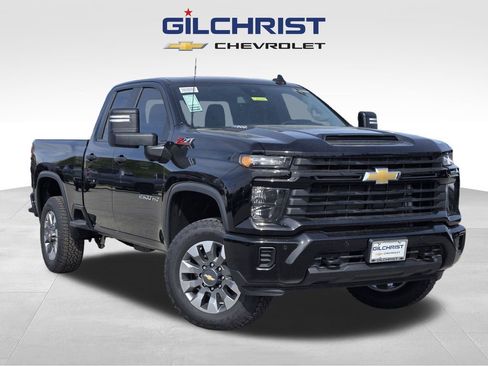 New 2026 Chevrolet Silverado 2500 Custom w/ Custom Value Package AWD/4WD image 1