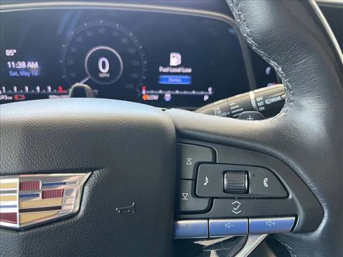 Used 2023 Cadillac Escalade Premium Luxury w/ Performance Package AWD/4WD image 23
