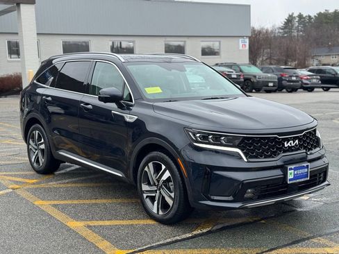 Used 2023 Kia Sorento SX Prestige w/ Panoramic Sunroof Package image 8
