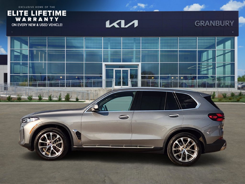 Used 2026 BMW X5 xDrive40i AWD/4WD image 5