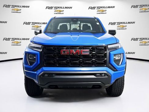 Used 2025 GMC Canyon Elevation w/ Convenience Package AWD/4WD image 2