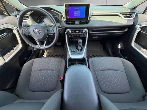 Certified 2025 Toyota RAV4 XLE w/ Convenience Package image 11