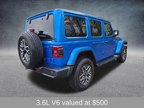 Used 2026 Jeep Wrangler Unlimited Sahara w/ Safety Group AWD/4WD image 8