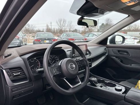 Certified 2021 Nissan Rogue S image 11