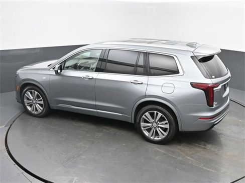 Certified 2025 Cadillac XT6 Premium Luxury image 42