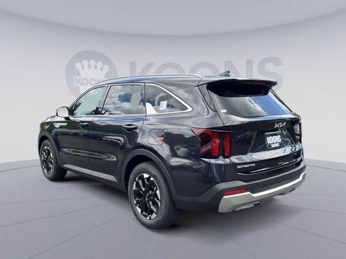 New 2026 Kia Sorento S FWD image 4