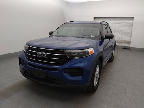 Used 2021 Ford Explorer XLT image 15