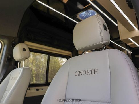 Used 2025 Mercedes-Benz Sprinter 2500 image 38