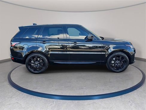 Used 2022 Land Rover Range Rover Sport HSE Silver Edition image 4