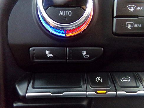 Used 2022 GMC Sierra 1500 Elevation image 16