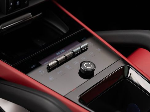 New 2026 Porsche Cayenne Coupe image 27