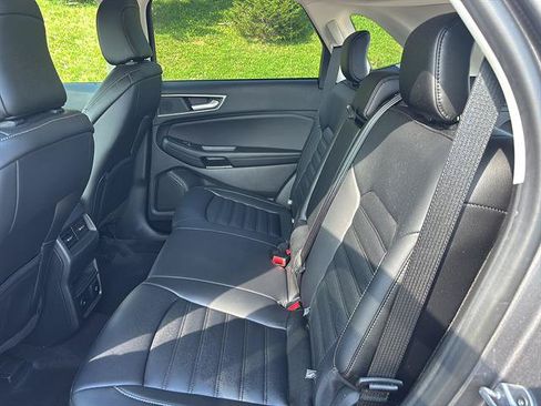Certified 2024 Ford Edge SEL w/ Convenience Package AWD/4WD image 16