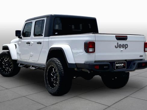 Used 2021 Jeep Gladiator Overland w/ Popular Equipment Package AWD/4WD image 12