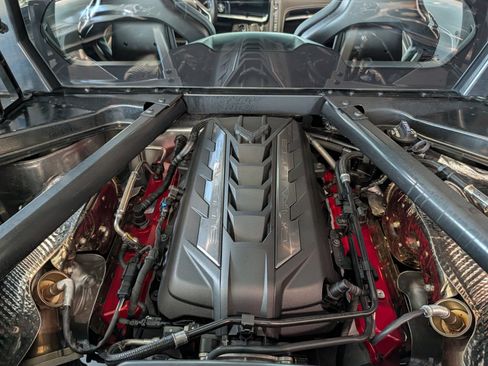 Used 2022 Chevrolet Corvette Stingray Preferred Cpe w/ Z51 Performance Package RWD image 40