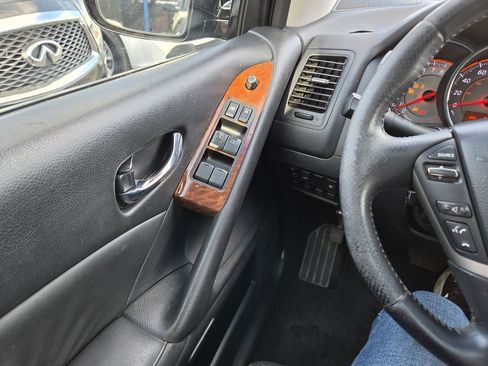 Used 2009 Nissan Murano LE AWD/4WD image 30