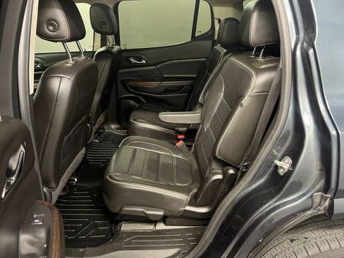 Used 2020 GMC Acadia Denali w/ Technology Package FWD image 25