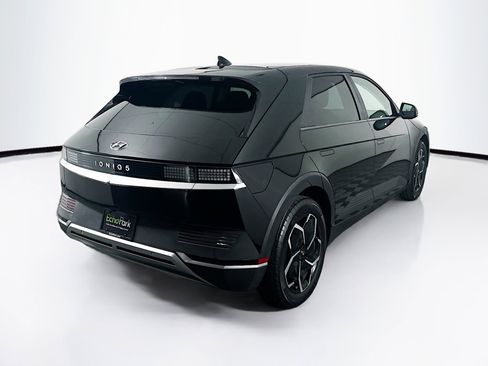 Used 2024 Hyundai Ioniq 5 SEL image 9