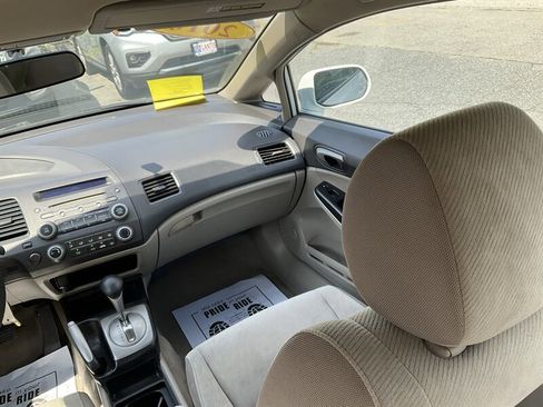 Used 2010 Honda Civic LX image 19