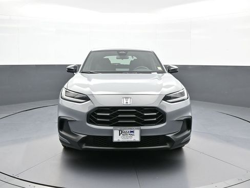 Used 2024 Honda HR-V Sport image 2