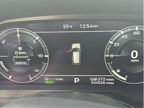 Used 2023 Mitsubishi Outlander SEL image 13