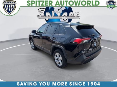 Used 2020 Toyota RAV4 LE AWD/4WD image 7