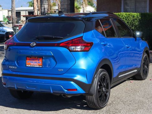 Used 2023 Nissan Kicks SR w/ SR Premium Package FWD image 9